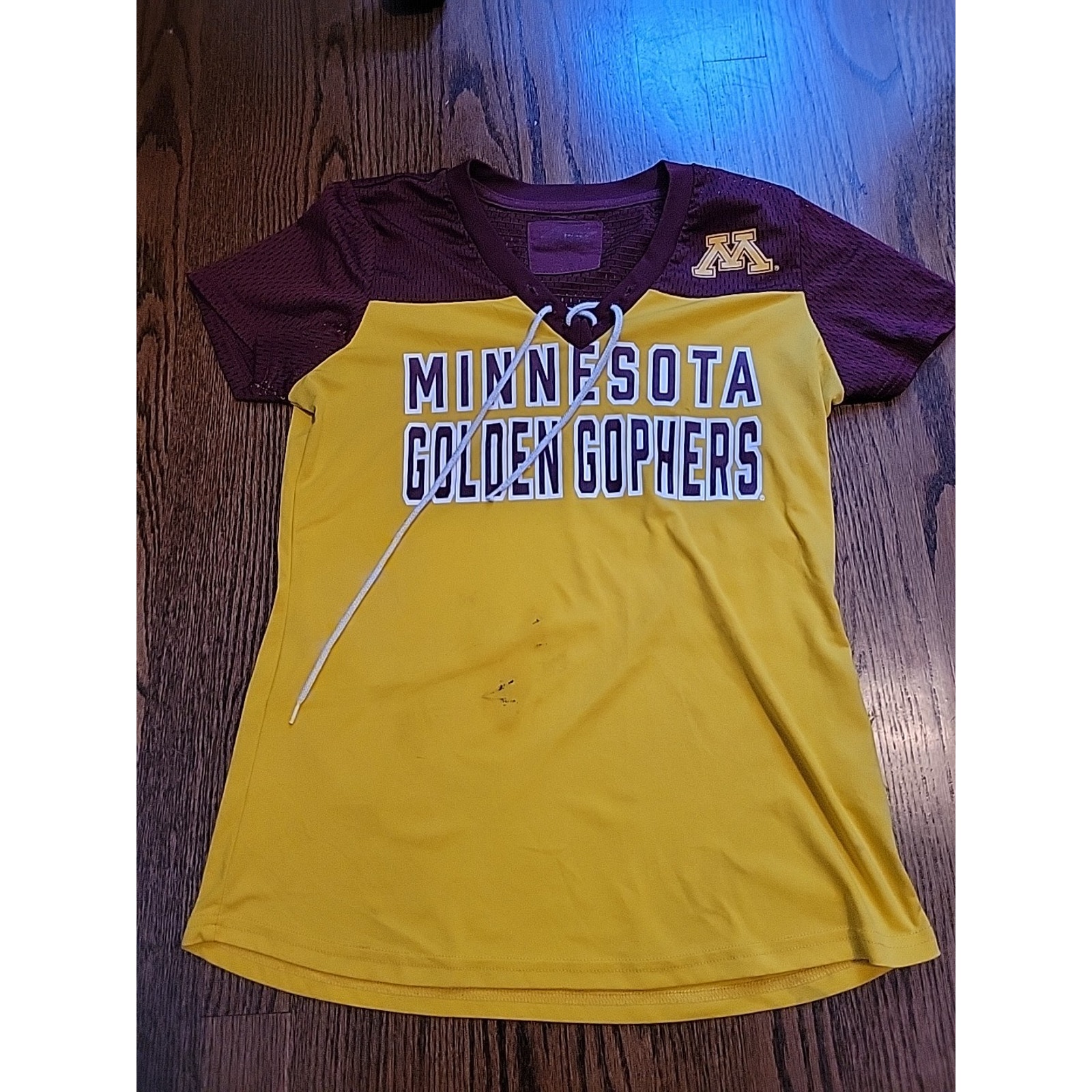 Minnesota Golden Gophers Womens Jersey Size Medium Ncaa Hockey